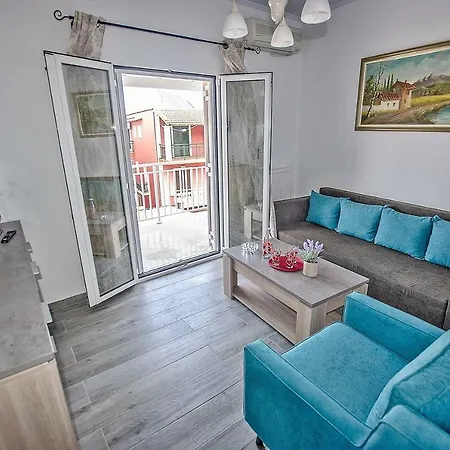Apartment Blue Flowers Benitses (Corfu)