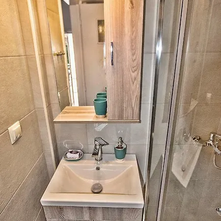 Apartman Blue Flowers Benícesz